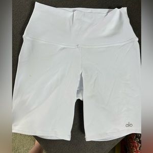 Alo shorts